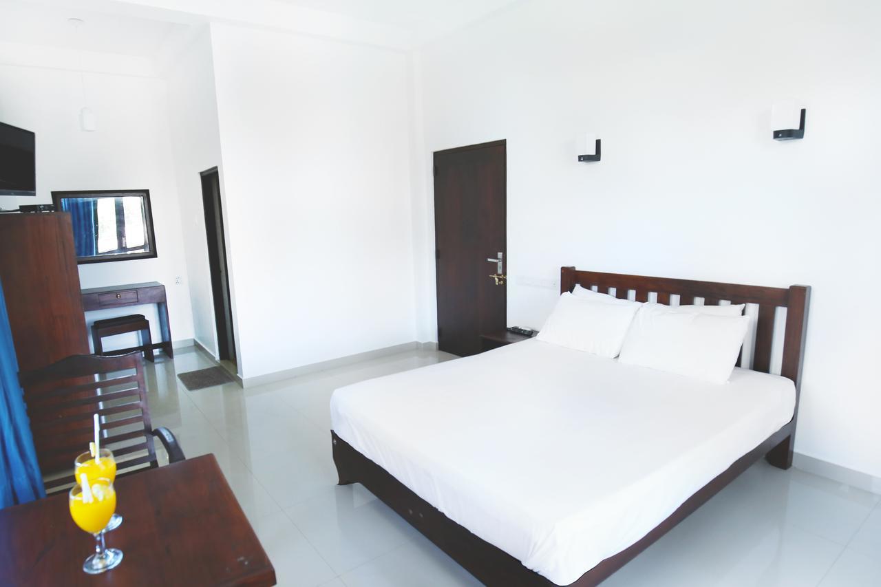 Kaminrich Cottage Matara Kültér fotó